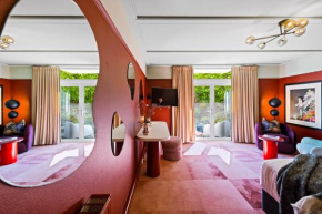 The Central Private Hotel by Naumi Hotels